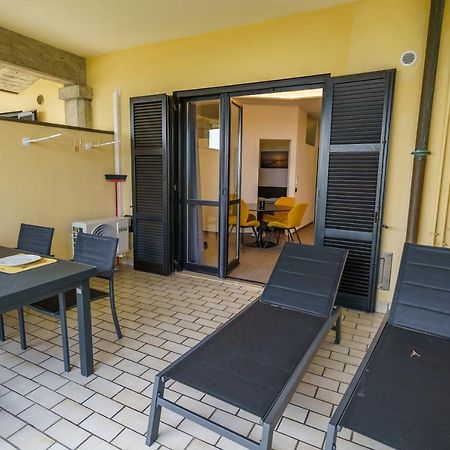 Lakeview Apartment Primea Sirmione Exteriör bild