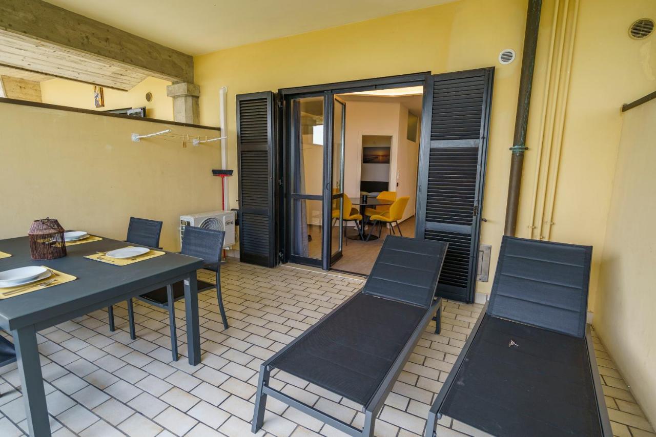 Lakeview Apartment Primea Sirmione Exteriör bild